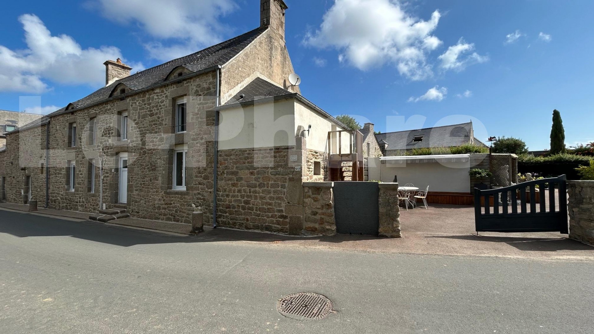 Maison 6 Pièce(s) MONTFARVILLE